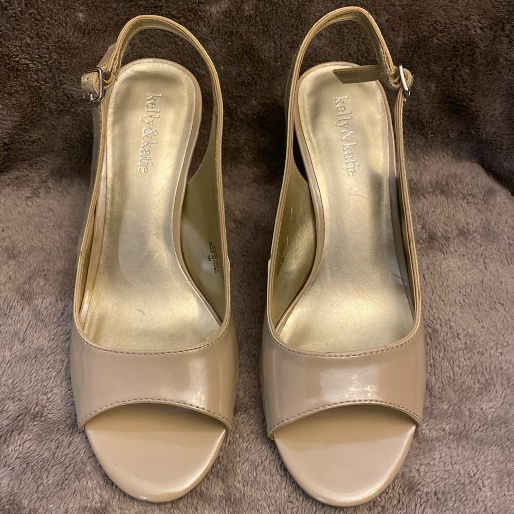 Kelly & Katie Beige Minnie Kk Open Toe Adjustable 3” Heels Business Dressy